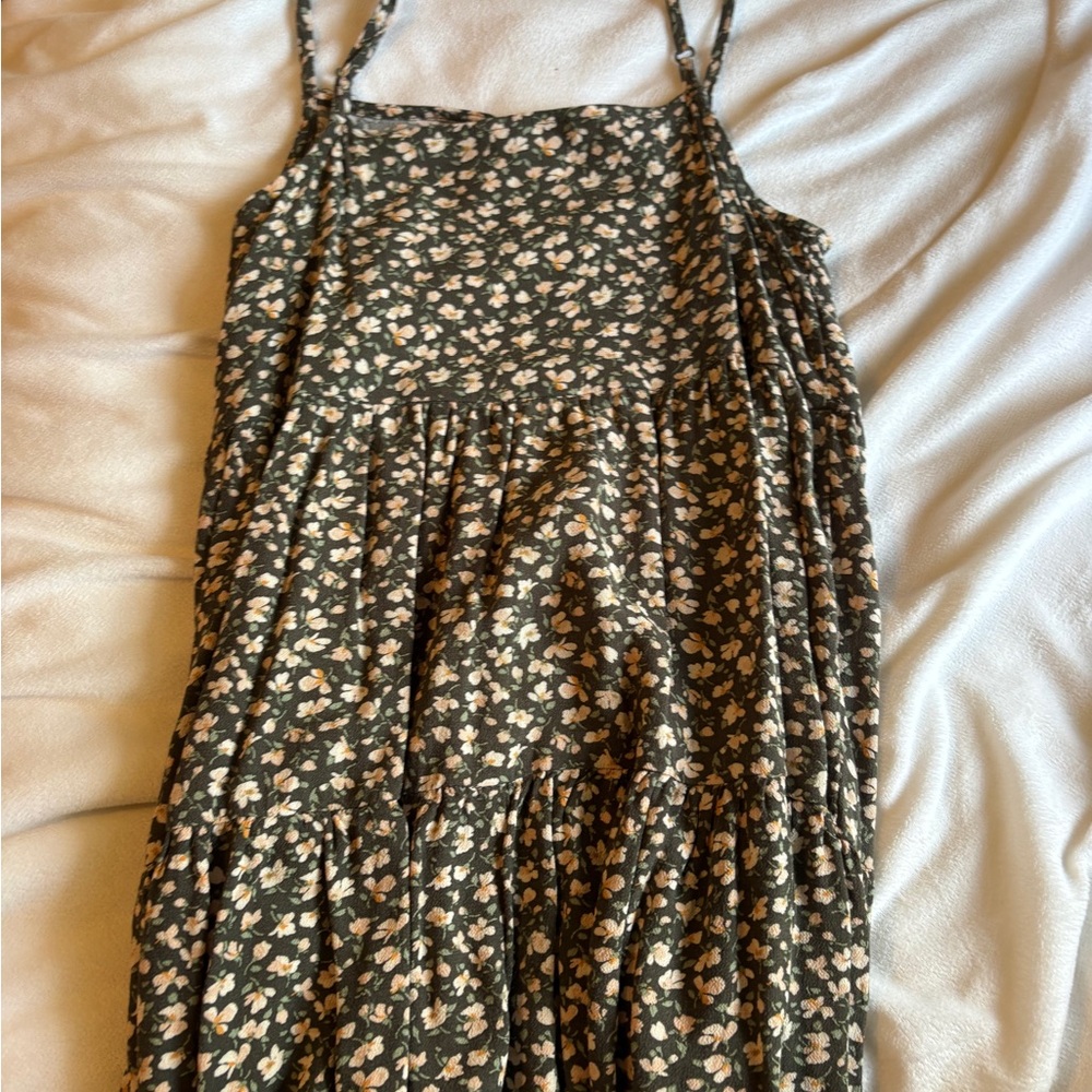 American Eagle Outfitters Gray Floral Dress